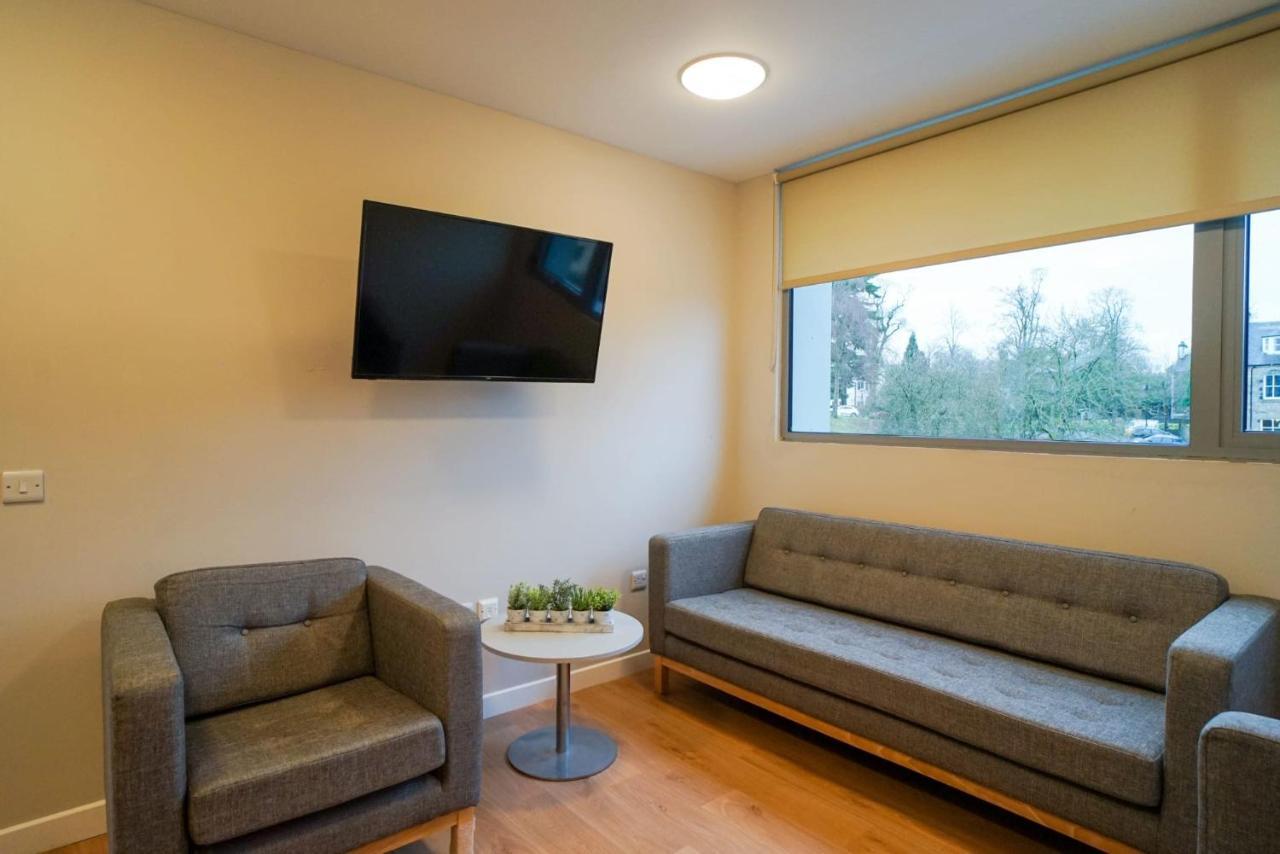 1 Bedroom Apartments, Studios And Ensuite Bedrooms With Shared Kitchen At Centro House In Stirling Dış mekan fotoğraf